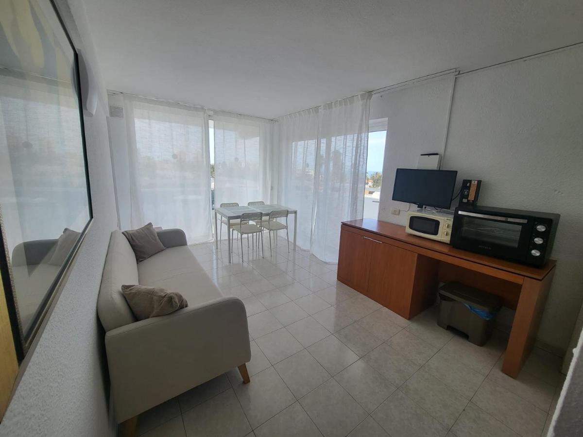 Cozy Apartment Near The Beach Playa de las Americas  Exterior photo