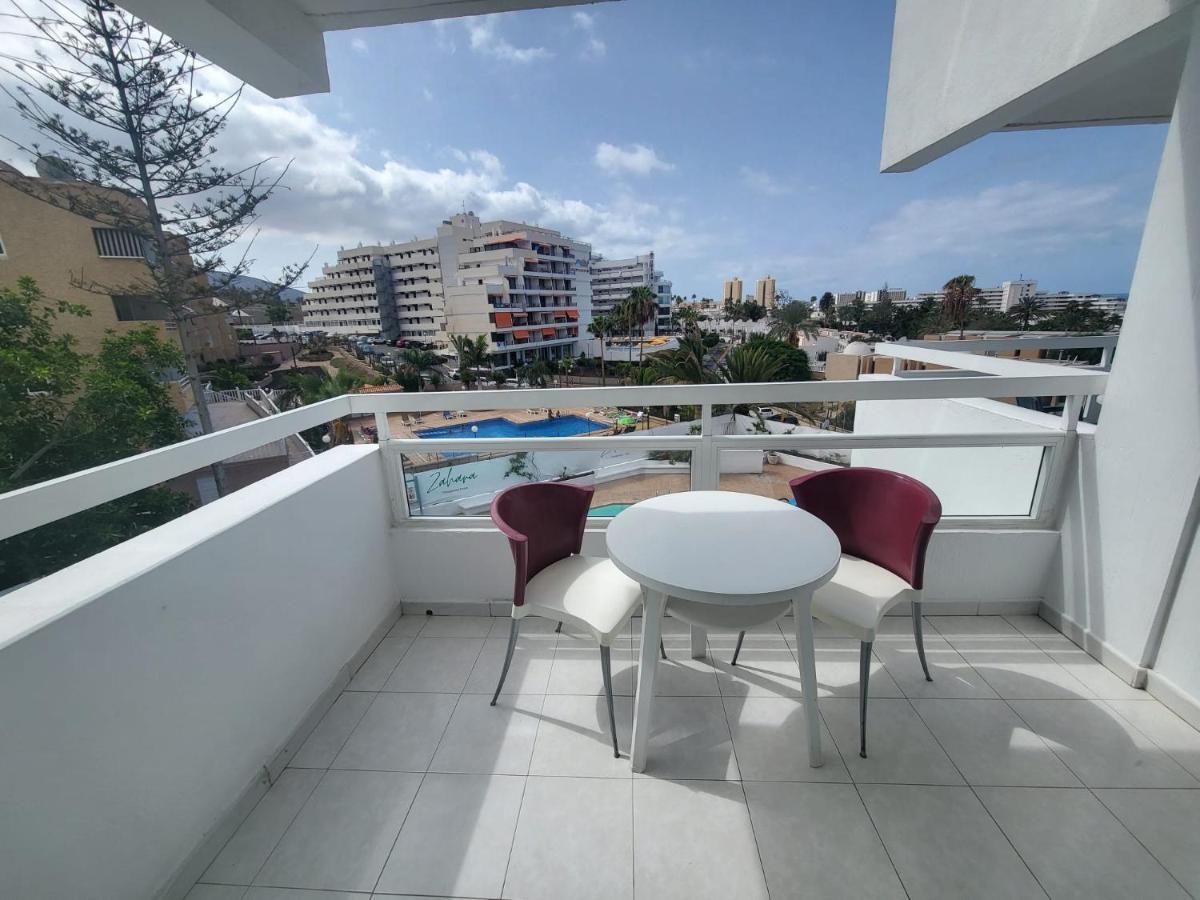 Cozy Apartment Near The Beach Playa de las Americas  Exterior photo